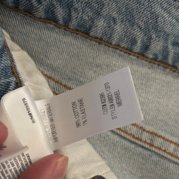 Merrel Jean Agolde Lighter Wash - Picture 4 of 4